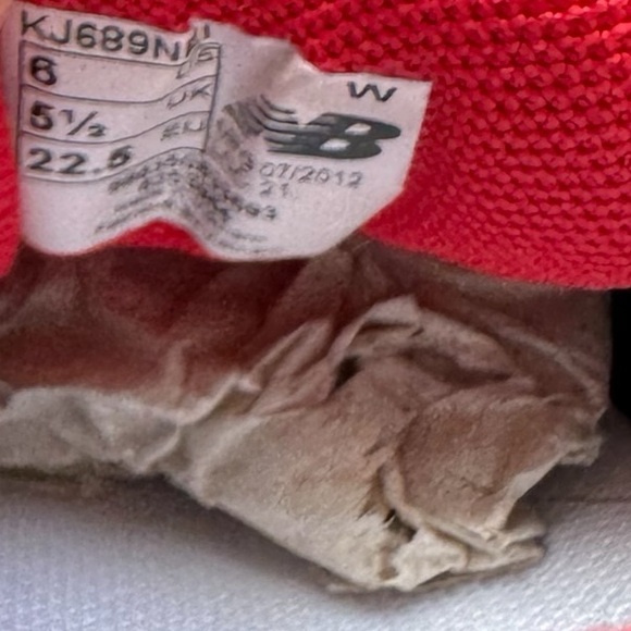 New Balance 689 Toddler Sneakers - Picture 9 of 9
